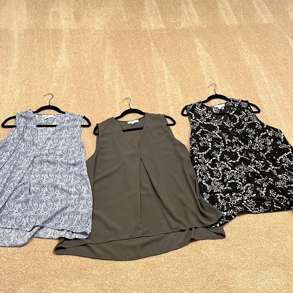 Set of 3 Sleeveless blouses
